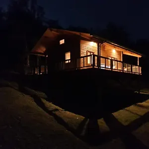 https://rustic-cabin-in-the-woods-cabana-en-el-bosque.topcostabravahotels.com