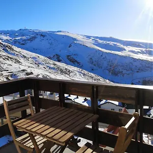 Estudio Con Vistas Sierra Nevada